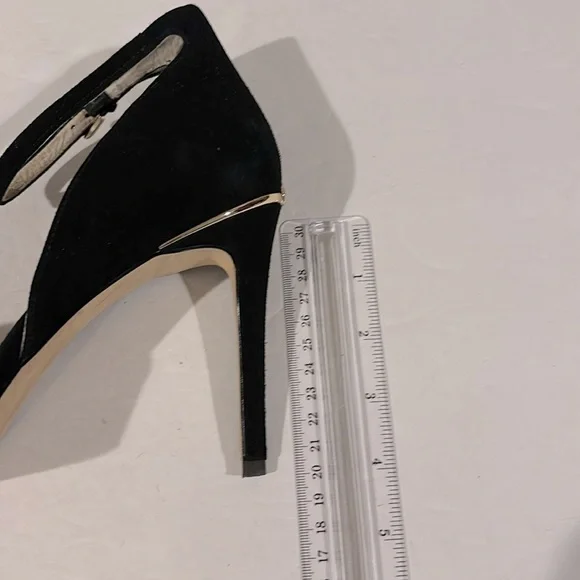 Michael Michael Kors Black Suede Georgia Ankle Strap Almond-Toe Pump - Size 9.5 - Picture 10 of 10